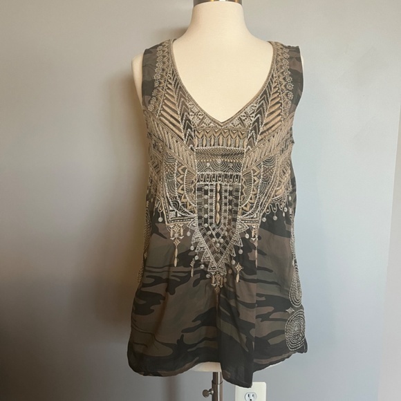 Johnny Was Terraza Camo-Print‎ Embroidered Sleeveless Cotton Shirt Tank Top - Picture 5 of 14